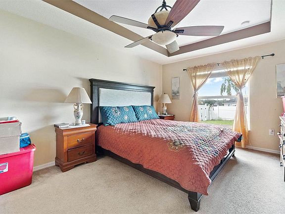 5th image of 2420 Penton Ct