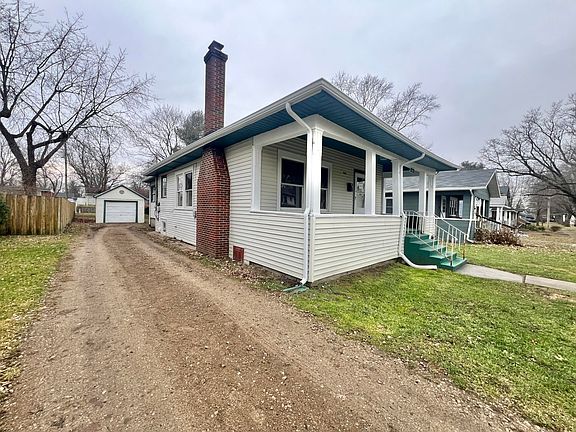 3rd image of 1518 Clarendon Ave