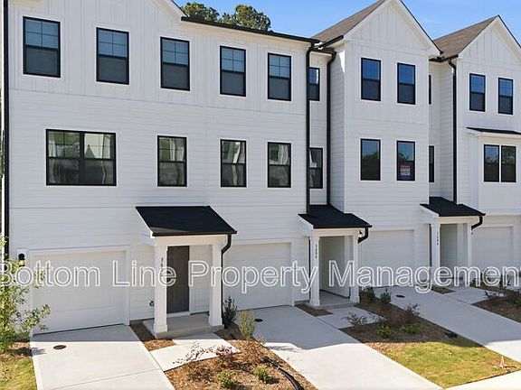 2nd image of 3606 Elm Grove Ln