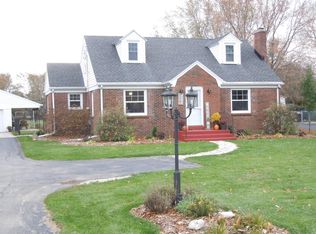 1815 4 Mile Rd, Racine, WI 53402