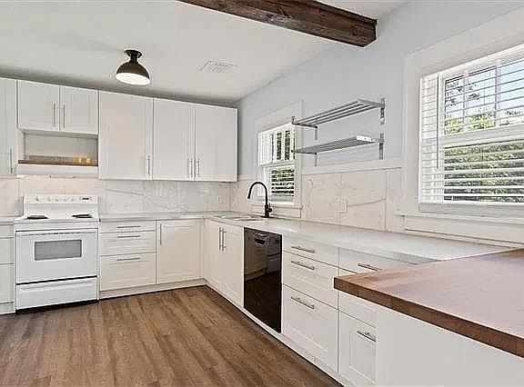 2nd image of 5120 Paseo Blvd #2