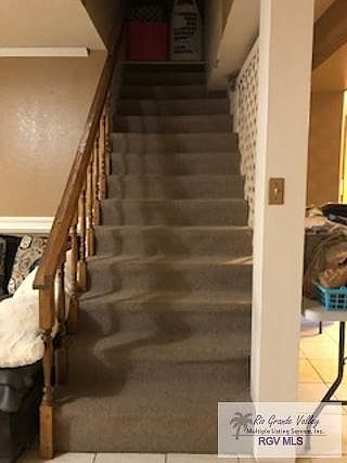 5th image of 2108 Florencia Ave
