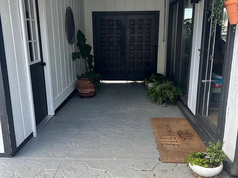 2201 Hunters Wood Way — Photo 6