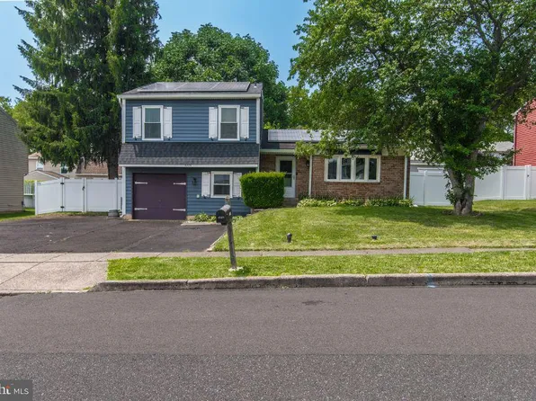 3225 Adams Ct #N, Bensalem, PA 19020