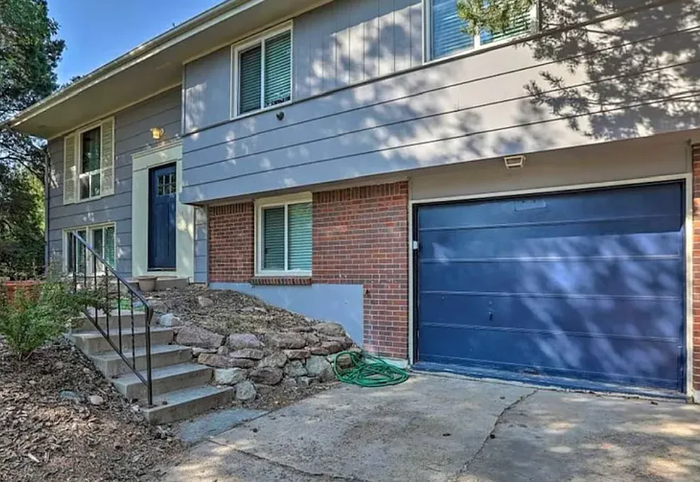 Building Photo - 7937 W Chestnut Dr