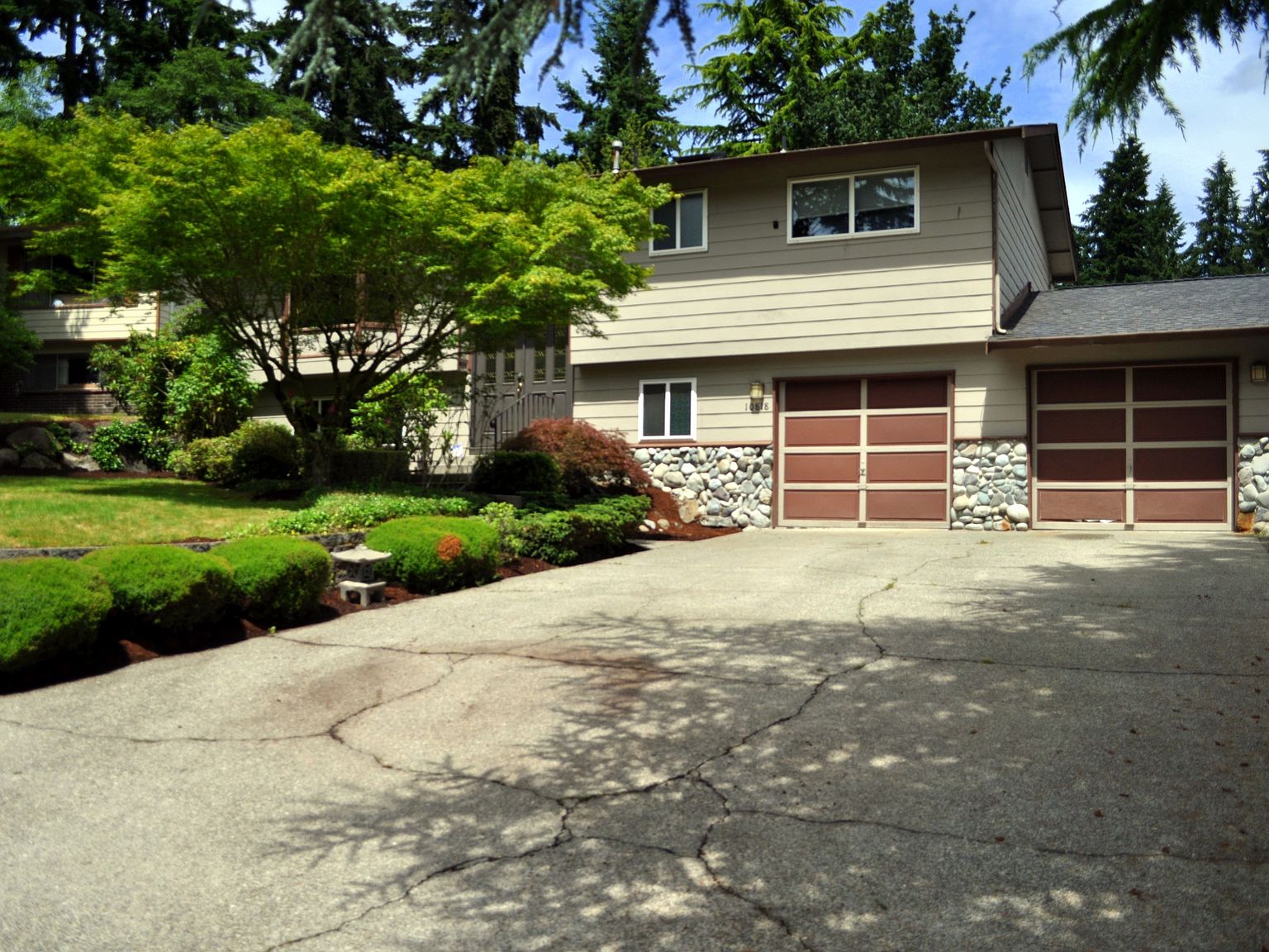 10818 NE 154th Ct, Bothell, WA 98011 | Zillow