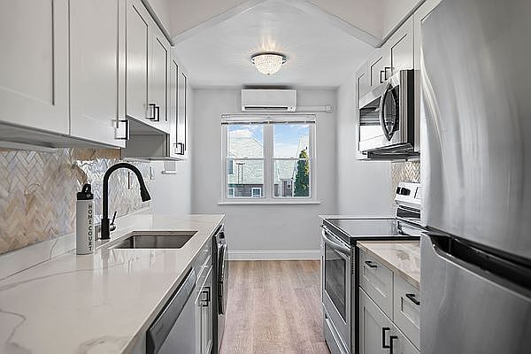1st image of 20-27 26th St #2