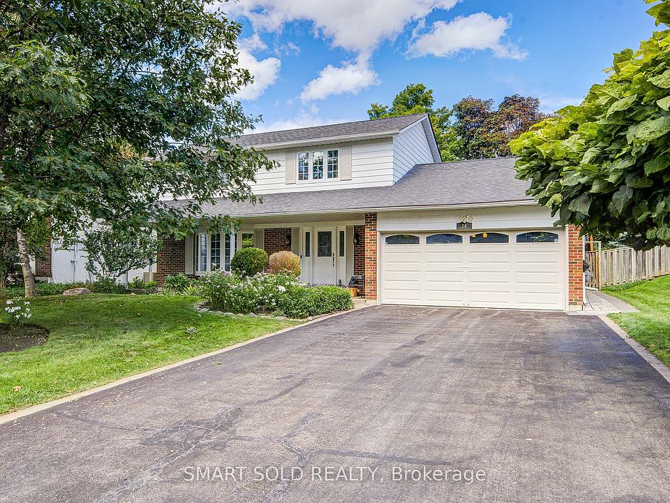 1st image of 24 Hamilton Hall Dr