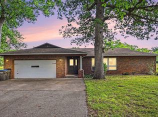 1313 Eola Dr, Winona Lake, IN 46590