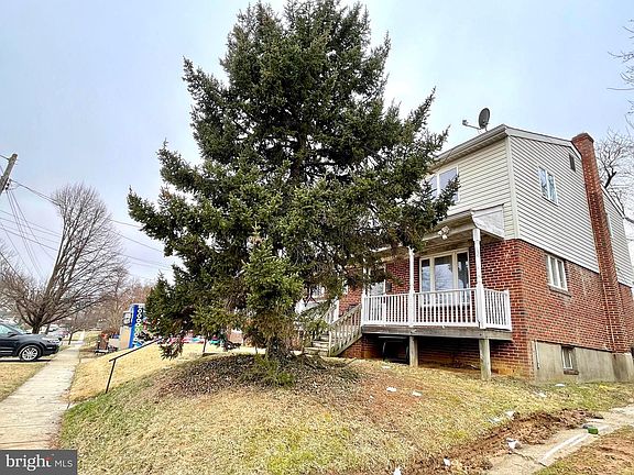 3rd image of 12420 Feldon St