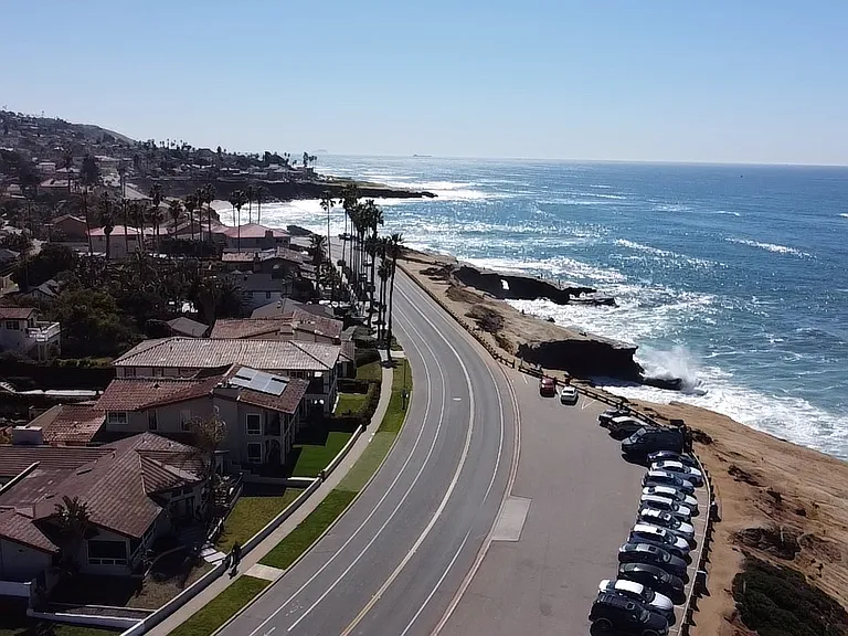Sunset Cliffs Blvd — Photo 2