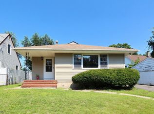 10 Oakland Ave, Somerset, NJ 08873