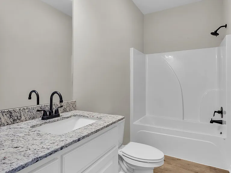 17441 Berkshire Dr — Photo 7