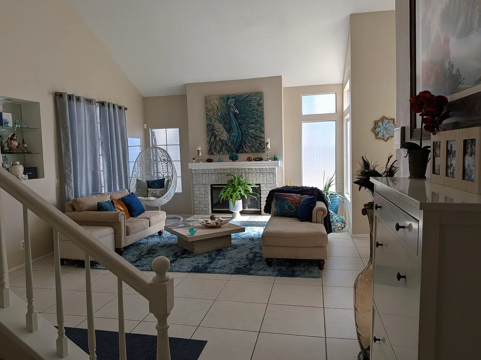 2 bed, 1965 sqft, $1,700 — Photo 4