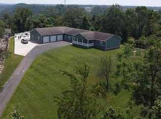 338 Crescent Dr, Huntington, WV 25704