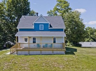 45 Laclede Ave, Chicopee, MA 01020