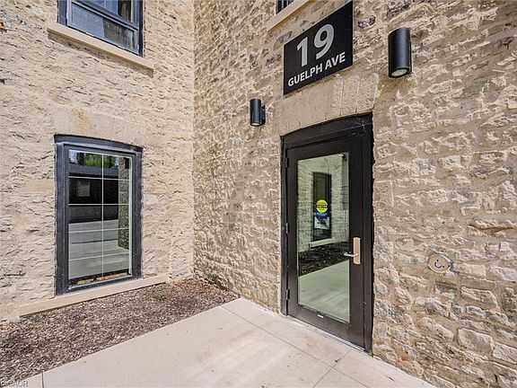 4th image of 19 Guelph Ave #202