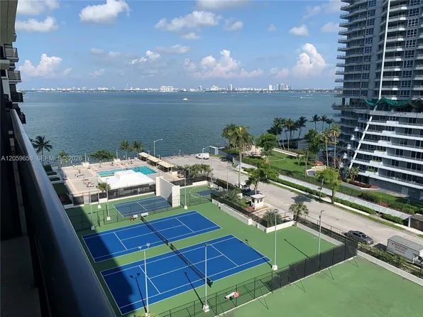 600 NE 36th St APT 1017, Miami, FL 33137