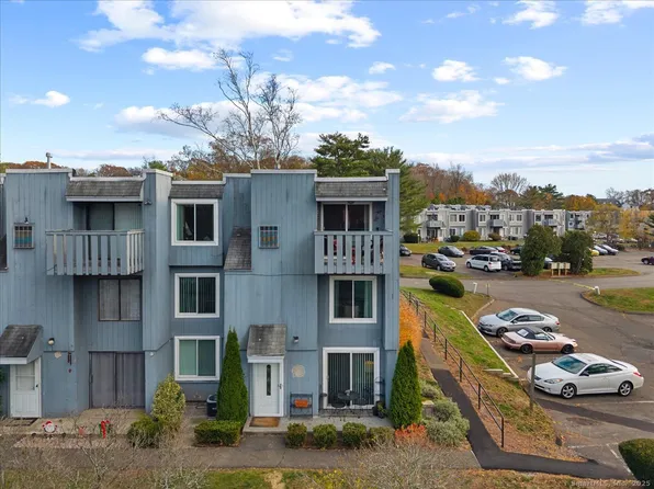 8 Birch Lane #A, East Haven, CT 06513