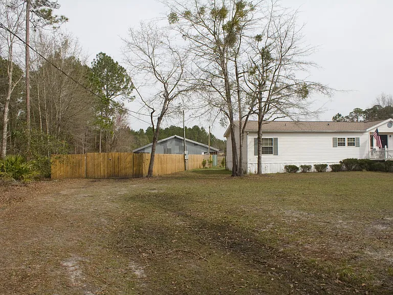 2235 Indigo Ave — Photo 6