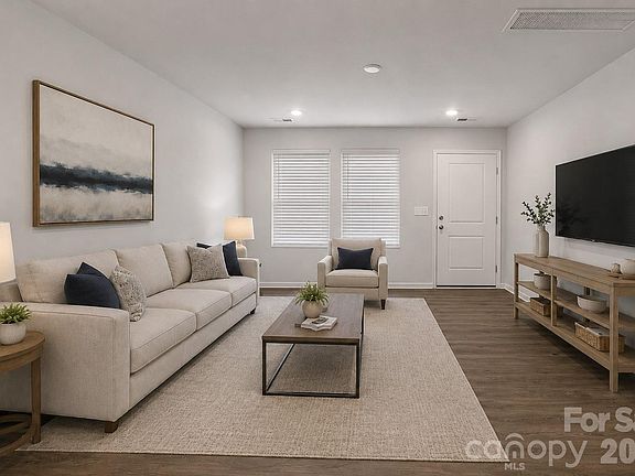 5th image of 532 Bond St