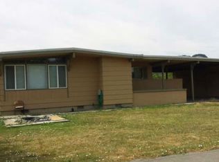 424 E 4th Ave, Riddle, OR 97469