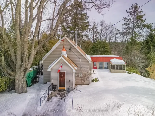 4 Dickson St, Kawartha Lakes, ON K0M 2A0