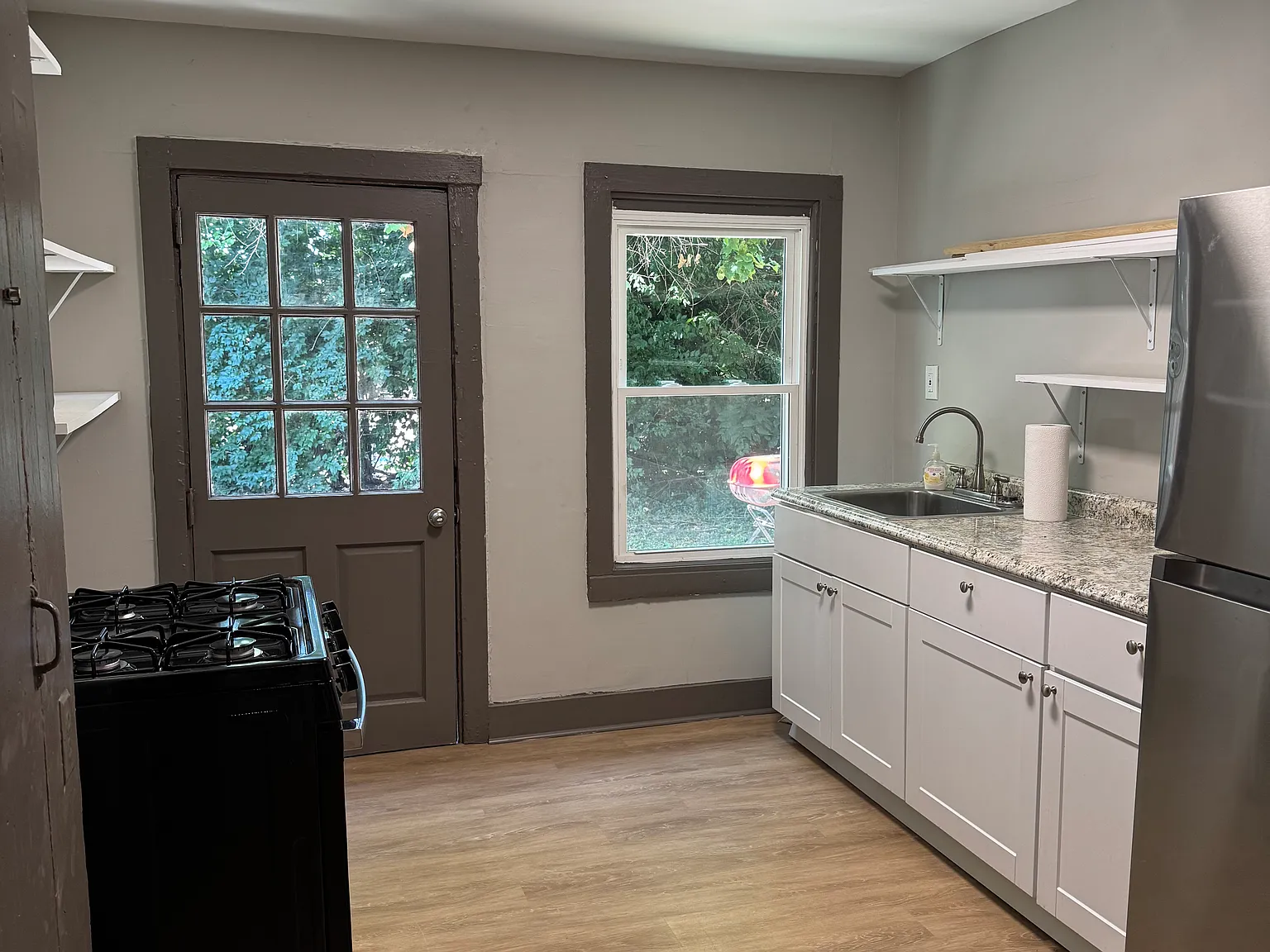 2 bed, 1200 sqft, $1,275 — Photo 4
