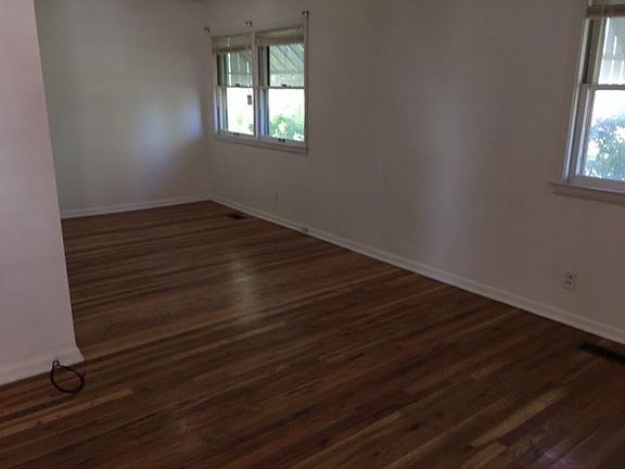 cont'd main living room