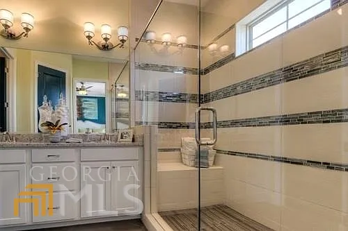 136 Blakemore Dr SE — Photo 30