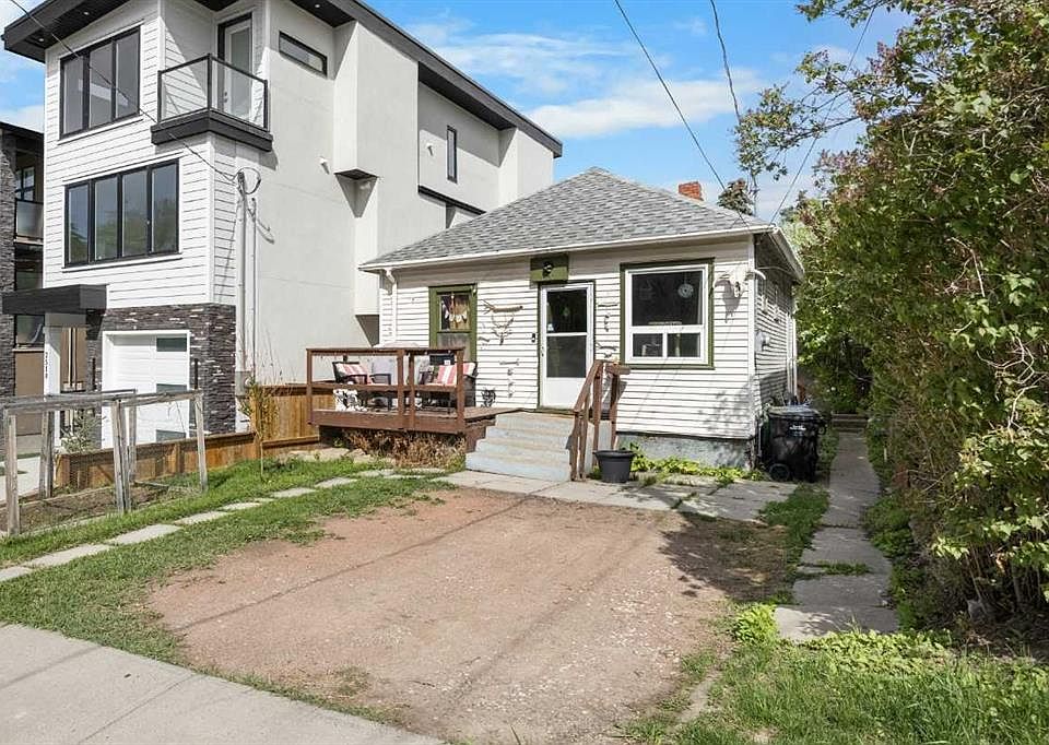 1st image of 2520 W 16b St SW