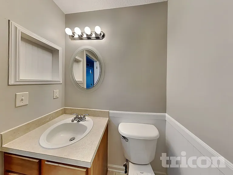 272 Silver Glen Ave — Photo 19