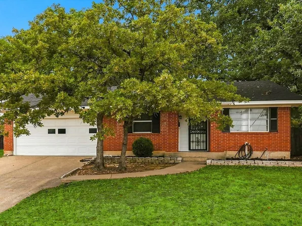 1813 Barron Ln, Fort Worth, TX 76112