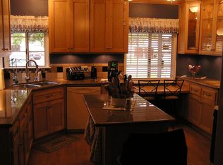 10832 Pounds Ave, Whittier, CA 90603