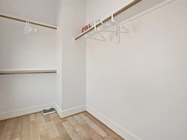 5914 Val Verde St — Photo 16