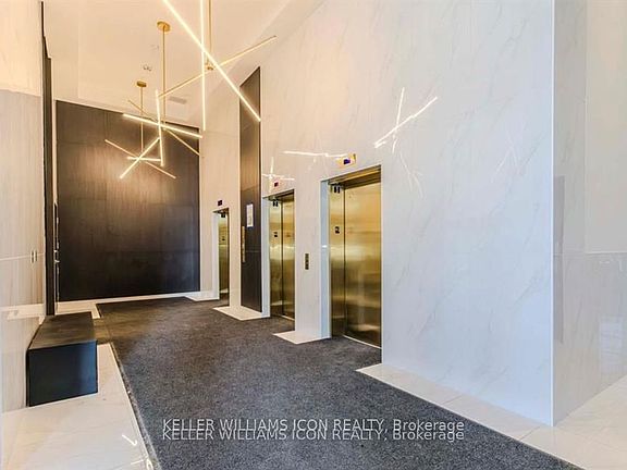 3rd image of 180 George St #605