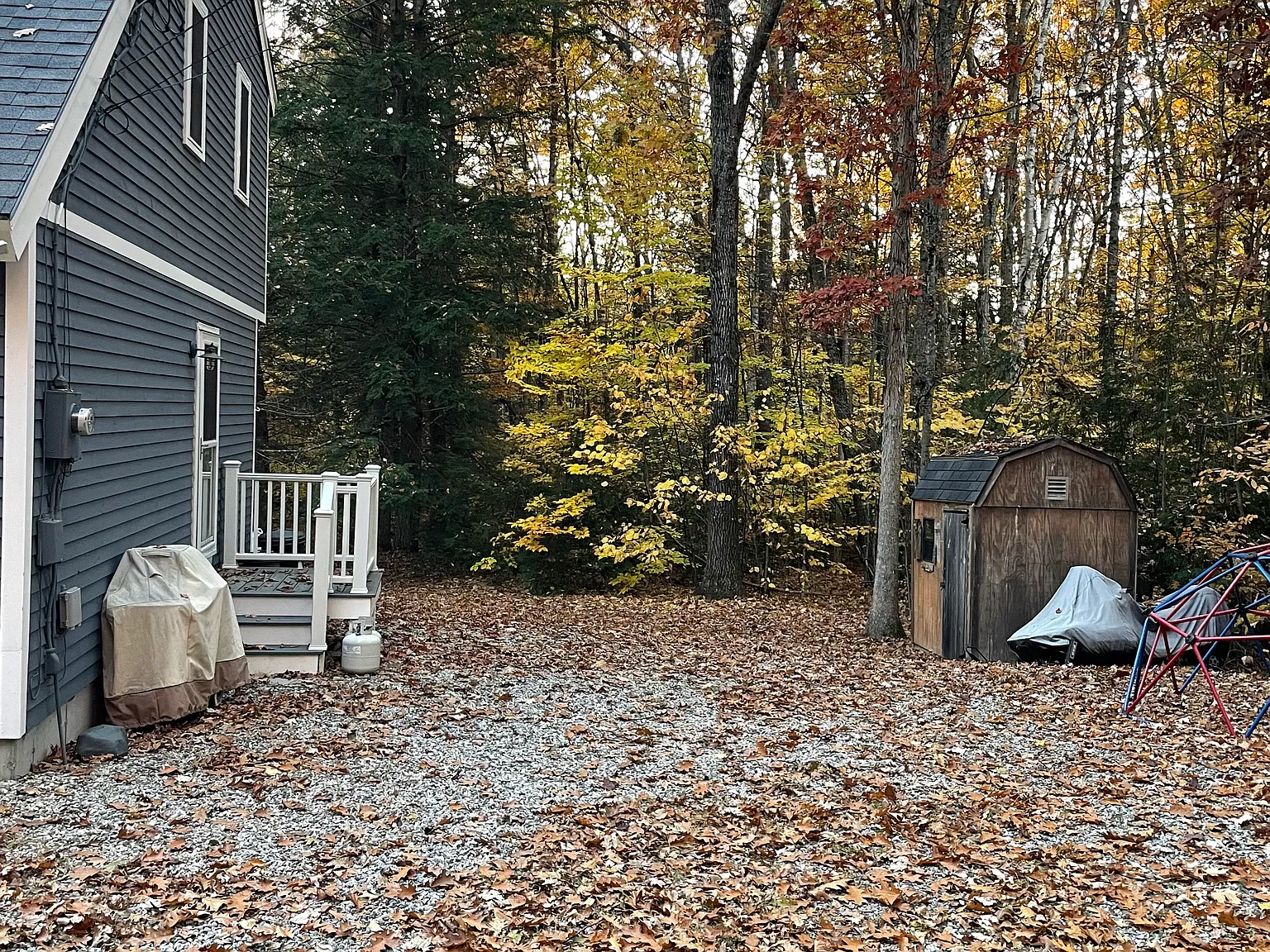 3 bed, 1200 sqft, $2,250 — Photo 2