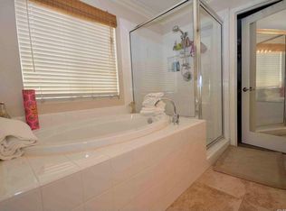 653 Genoa Ln, Oxnard, CA 93035