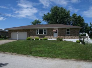 2019 N Sheridan Dr, Quincy, IL 62305