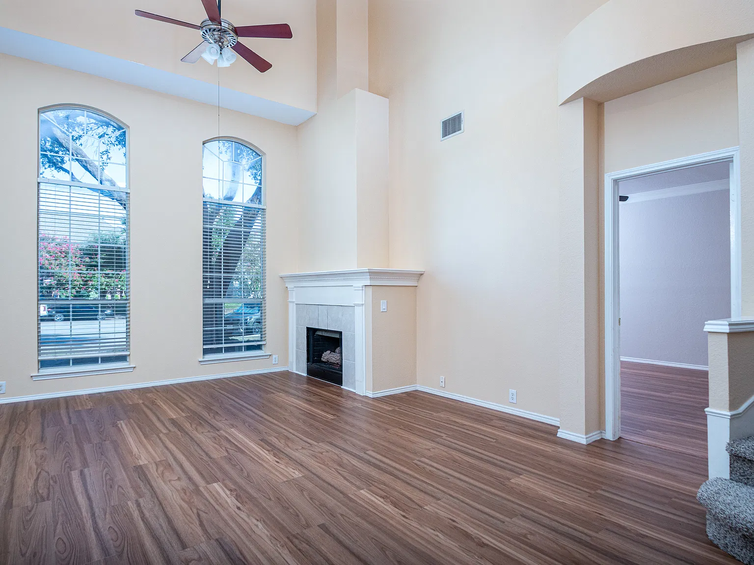 3 bed, 2.5 bath, 2044 sqft, $2,750 — Photo 4