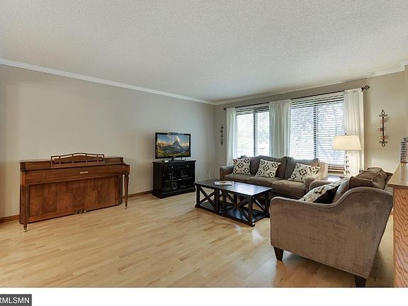 3rd image of 8932 Bass Creek Ct