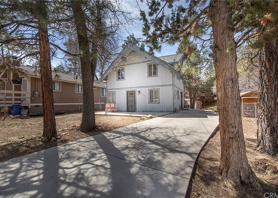 1st image of 668 Highland Ln