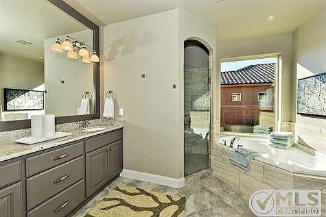 19TC, Master bath