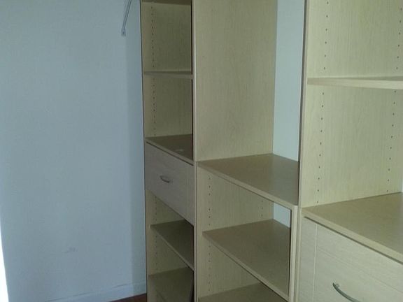 Master Bedroom Walk in Closet