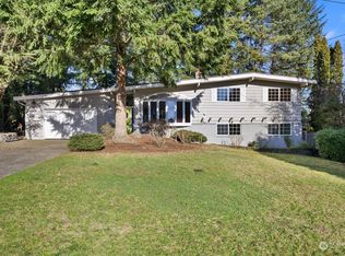 11106 SE 4th St, Bellevue, WA