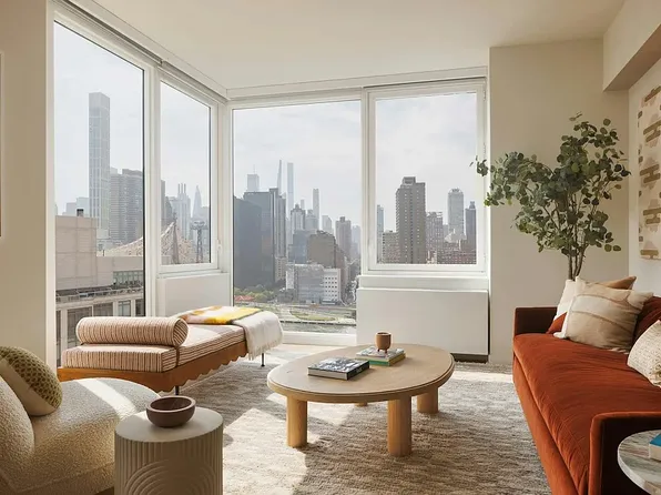 430 Main St, New York, NY