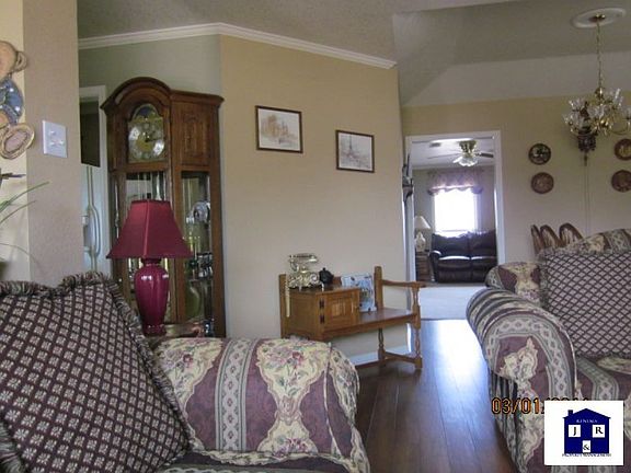 2nd image of 1503 Vista Cir