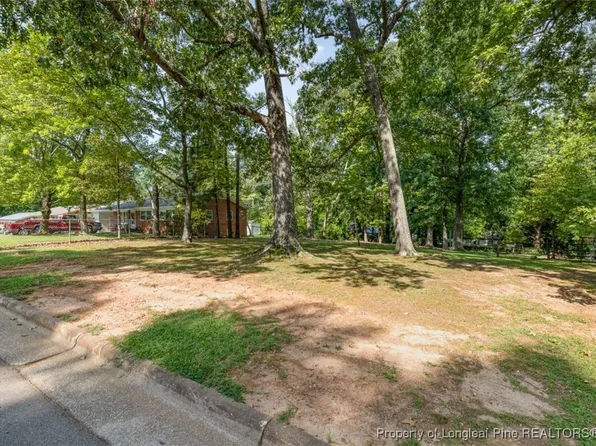 W McIntosh St, Sanford, NC 27330