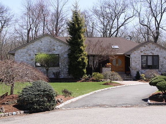 2nd image of 22 Ora Ct
