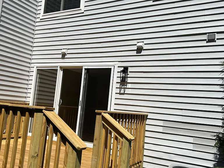 Woodbridge Ln — Photo 50